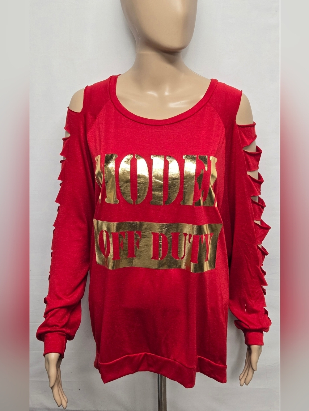 Blush 1X Top Red Gold Graphic Long Slash Sleeves Model Off Duty Stretch Vintage
